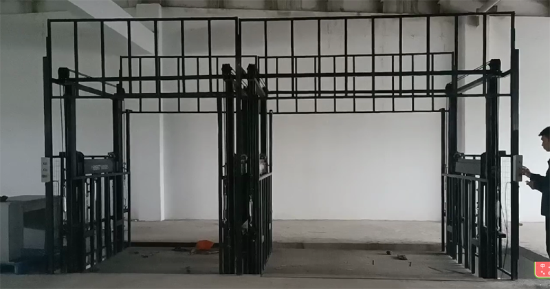 渭南2臺(tái)導(dǎo)軌式升降平臺(tái)